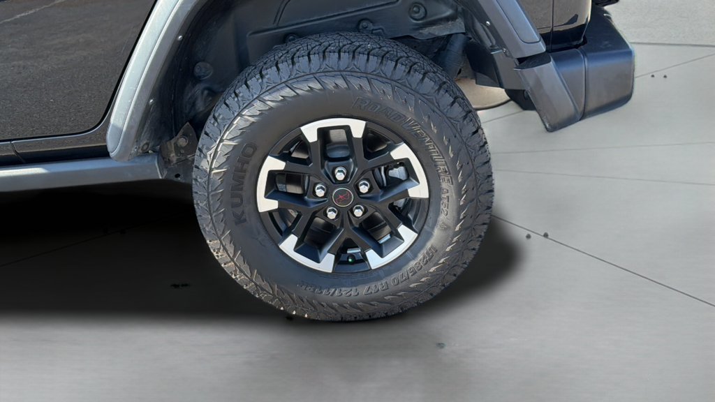 Used 2025 Black Jeep Rubicon image 16