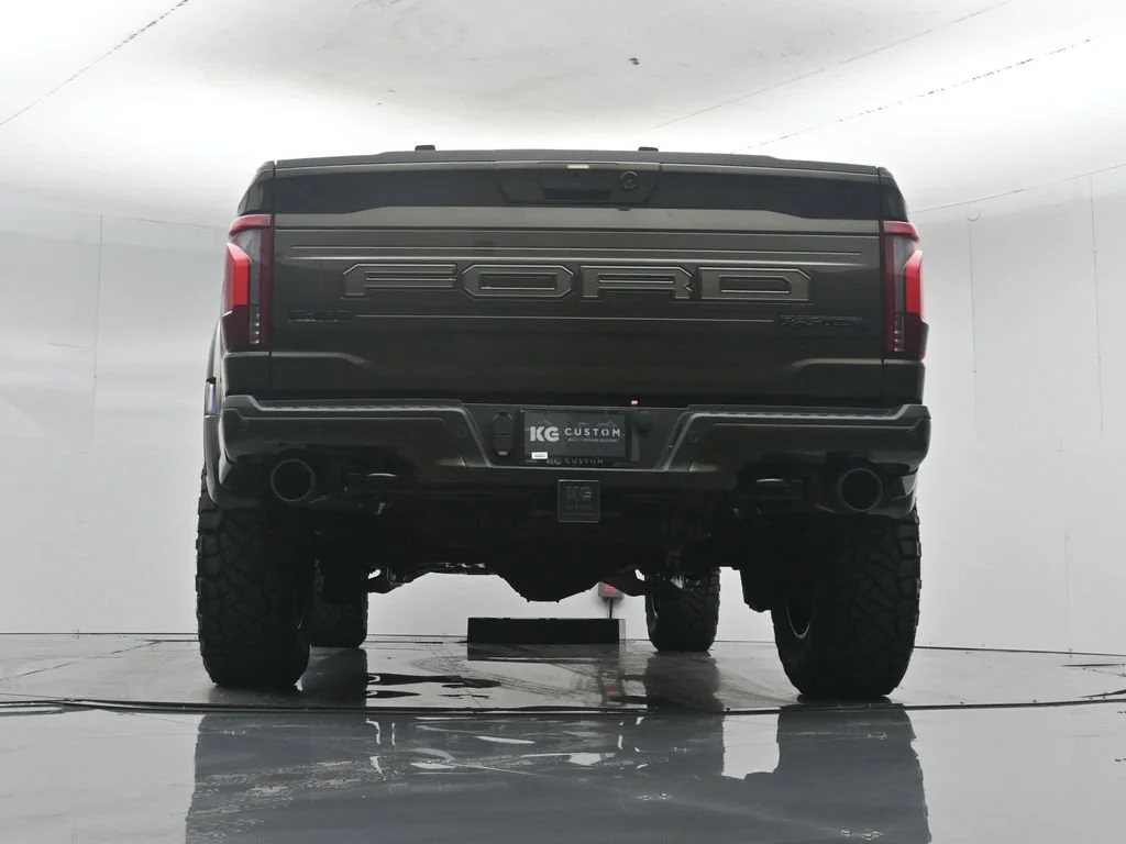 New 2026 Shelter Green Ford Raptor image 52