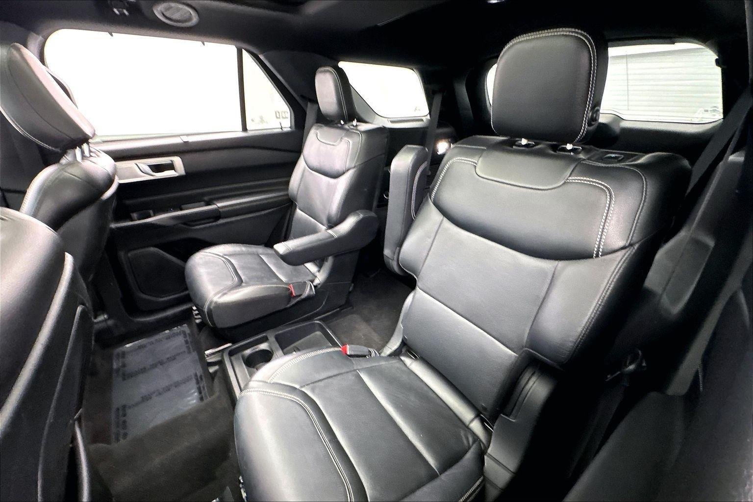 Used 2020 Agate Black Metallic Ford ST image 25