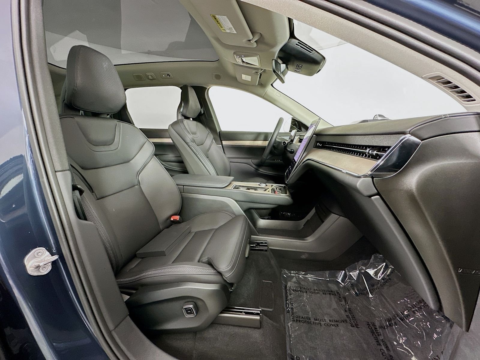Used 2025 Denim Blue Metallic Volvo Twin Motor Performance Ultra image 30