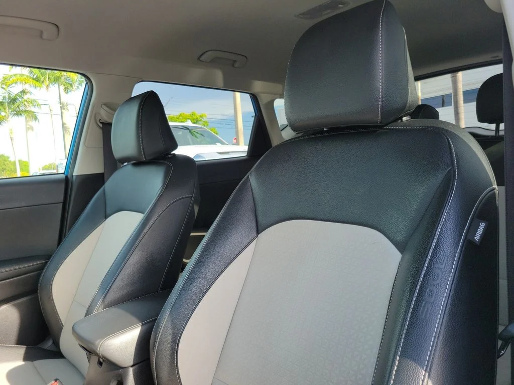 Used 2023 Blue Kia GT-Line image 17