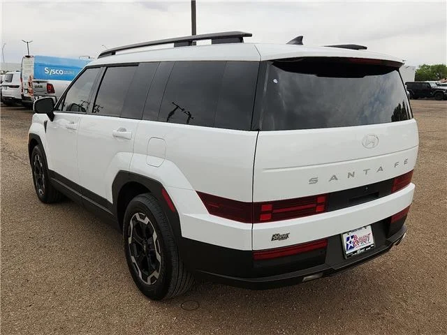 Used 2026 White Hyundai SEL All-Wheel Drive image 3