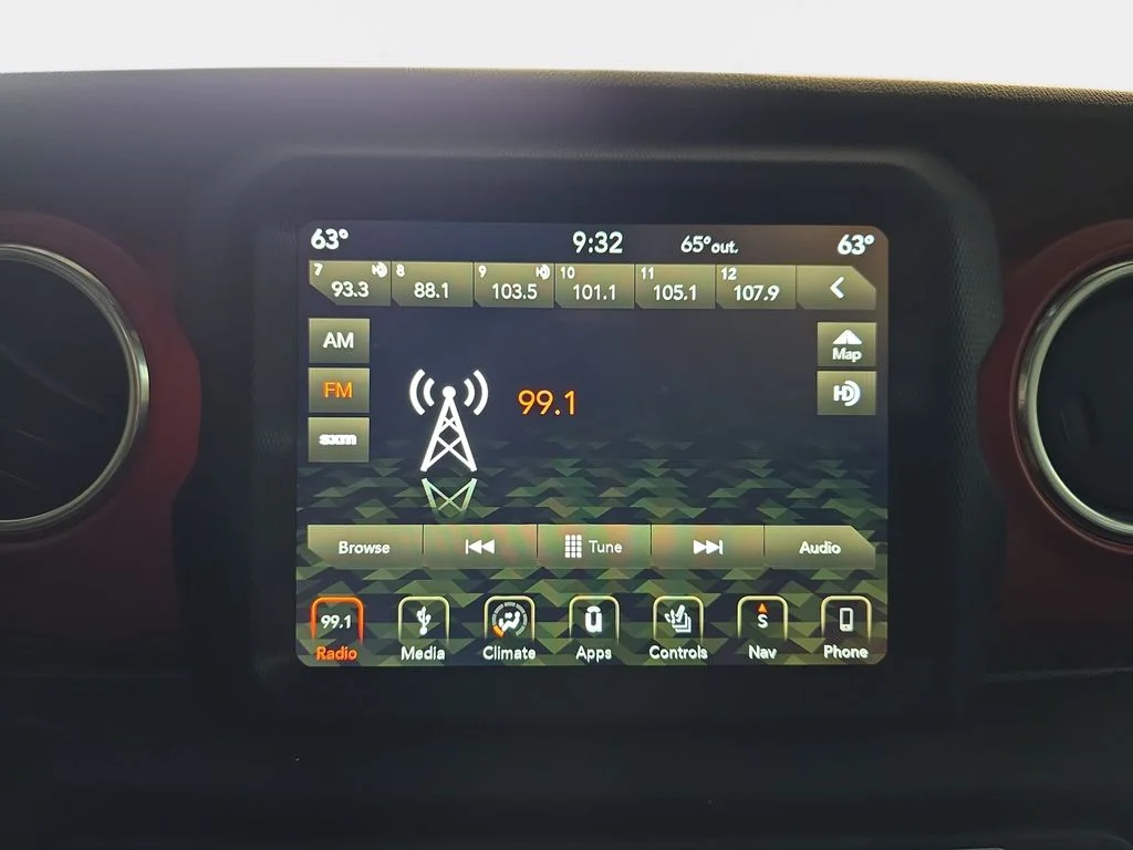Used 2019 Gray Jeep Unlimited Rubicon image 22