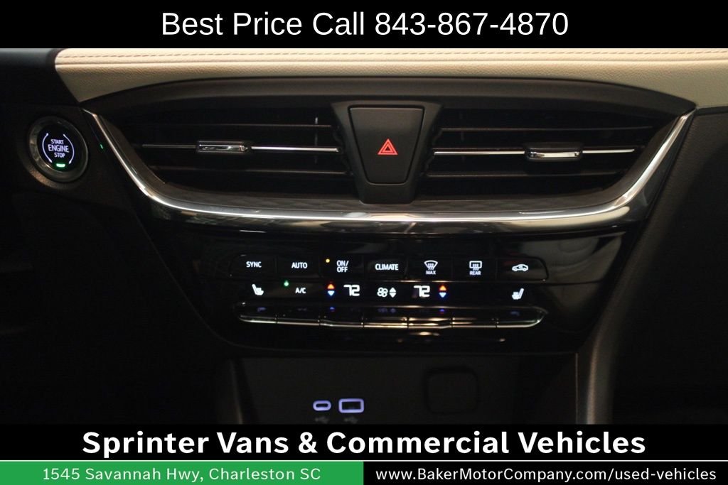 Used 2025 White Frost Buick Avenir image 28