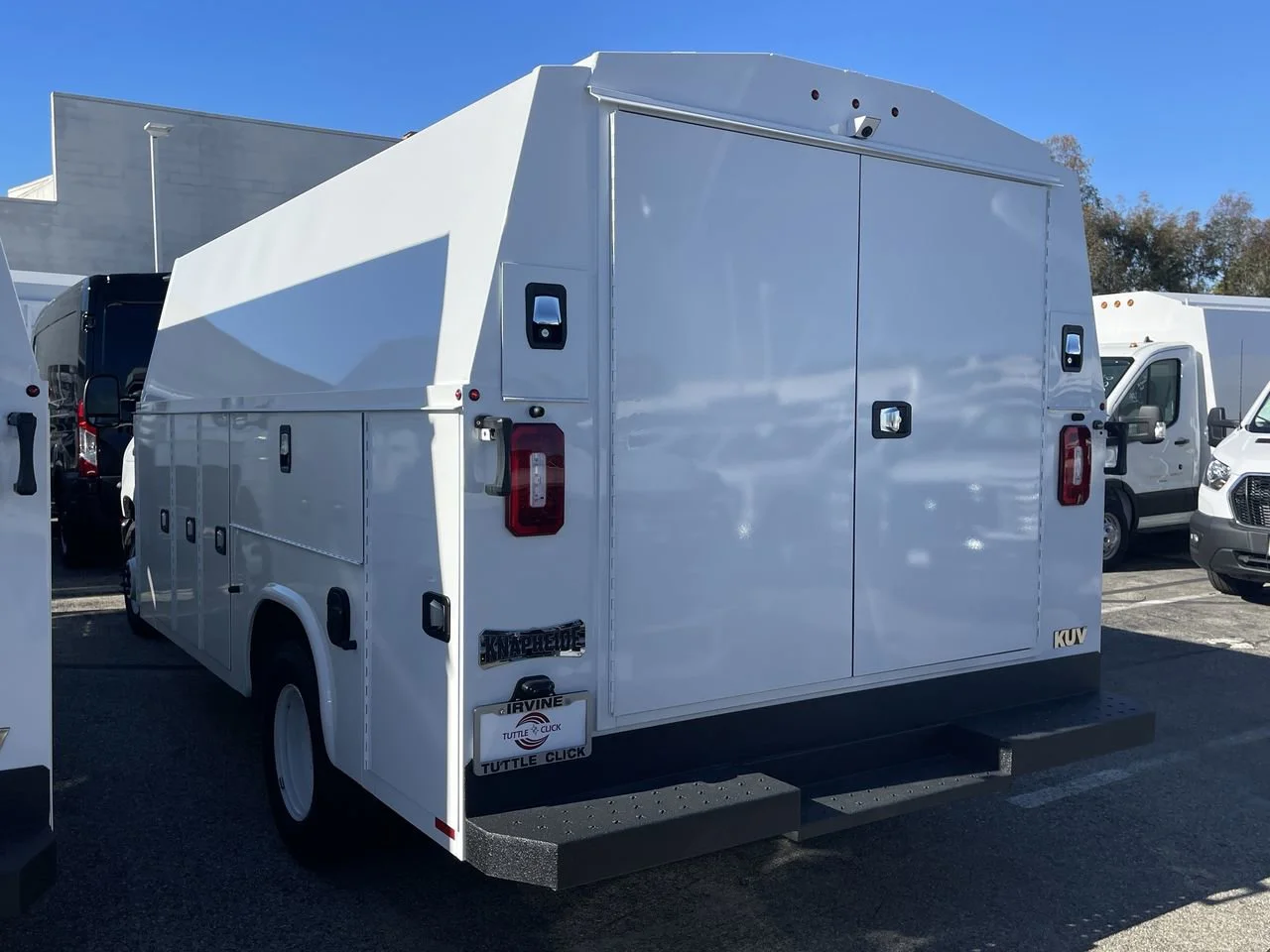 New 2026 Oxford White Ford  image 4
