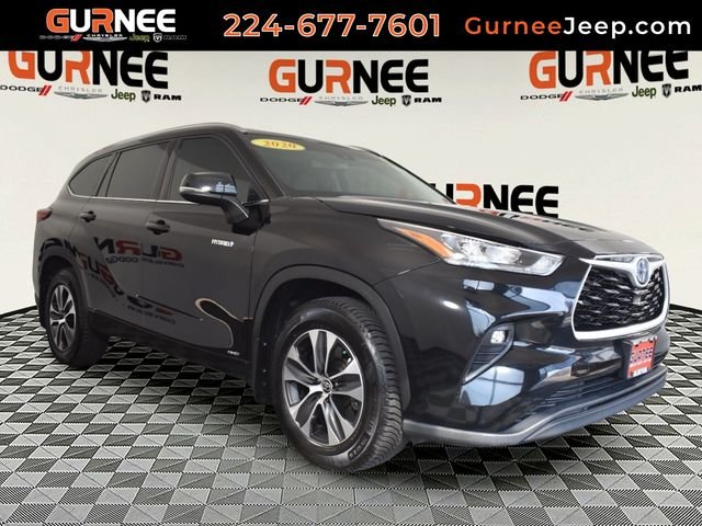 Used 2020 Black Toyota XLE image 1