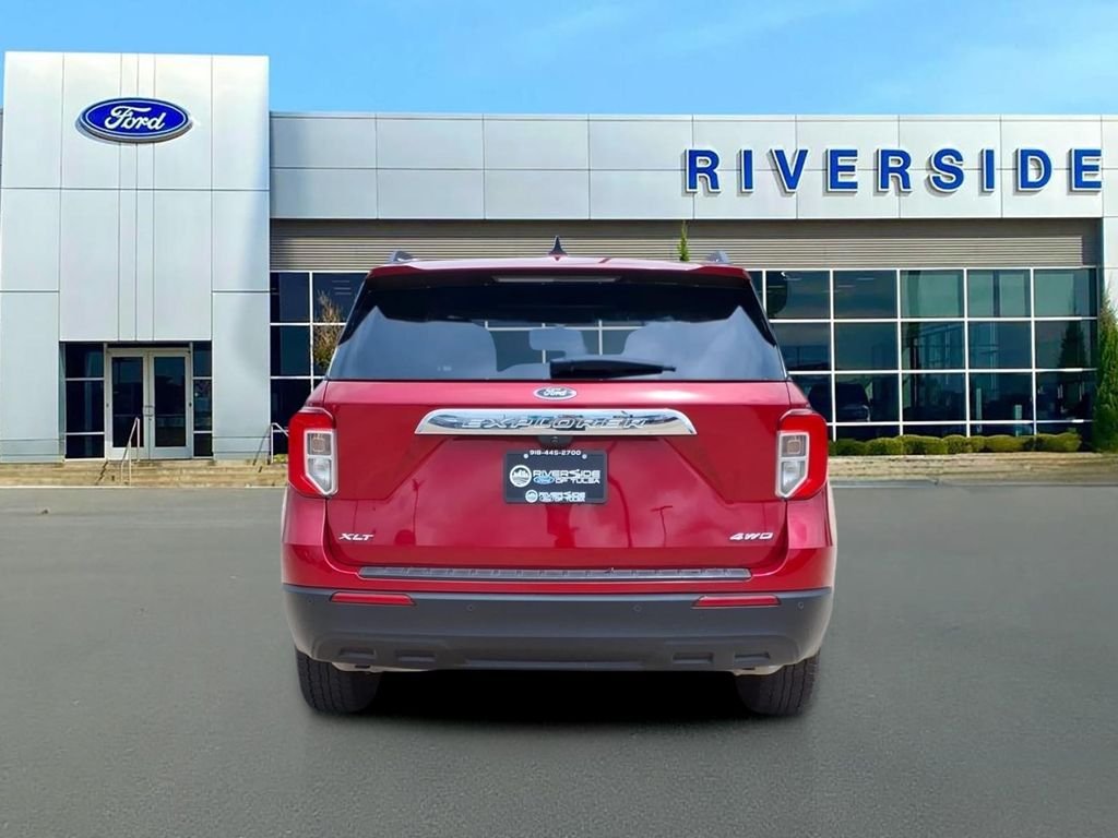 Used 2023 Red Metallic Ford XLT image 6