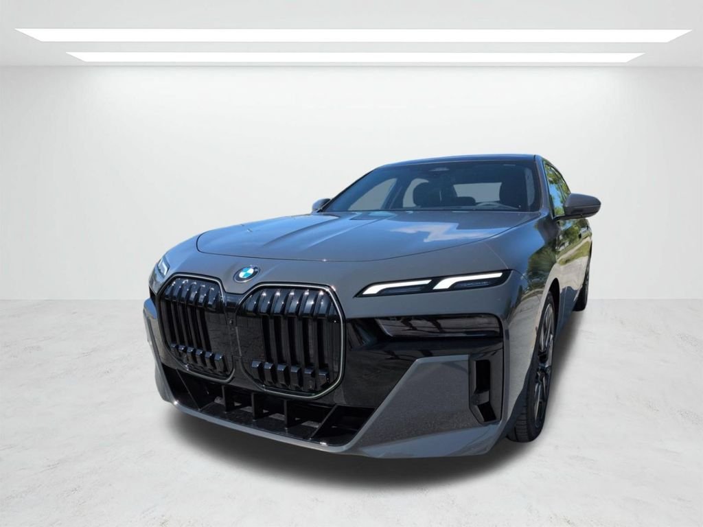 New 2026 Dravit Grey Metallic BMW 740i xDrive image 8