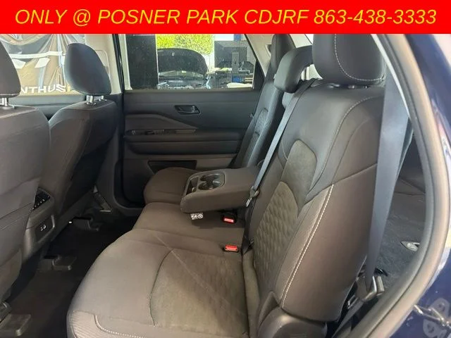Used 2024 Blue Nissan SV image 5