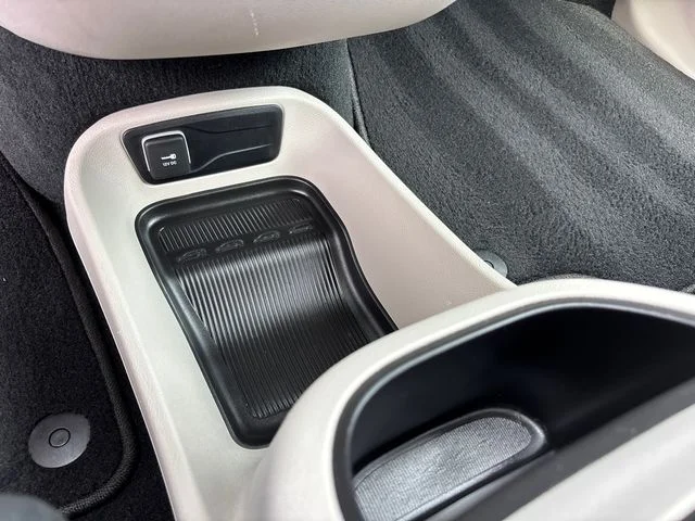 Used 2024 Silver Chrysler Touring L image 26