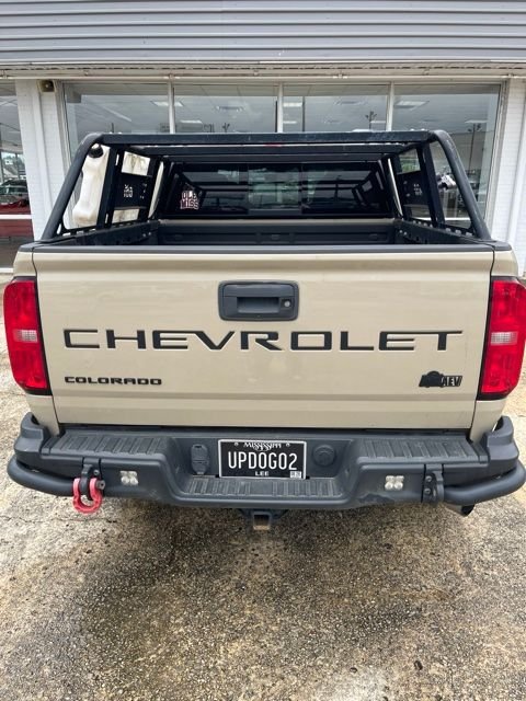 Used 2022  Chevrolet ZR2 image 6