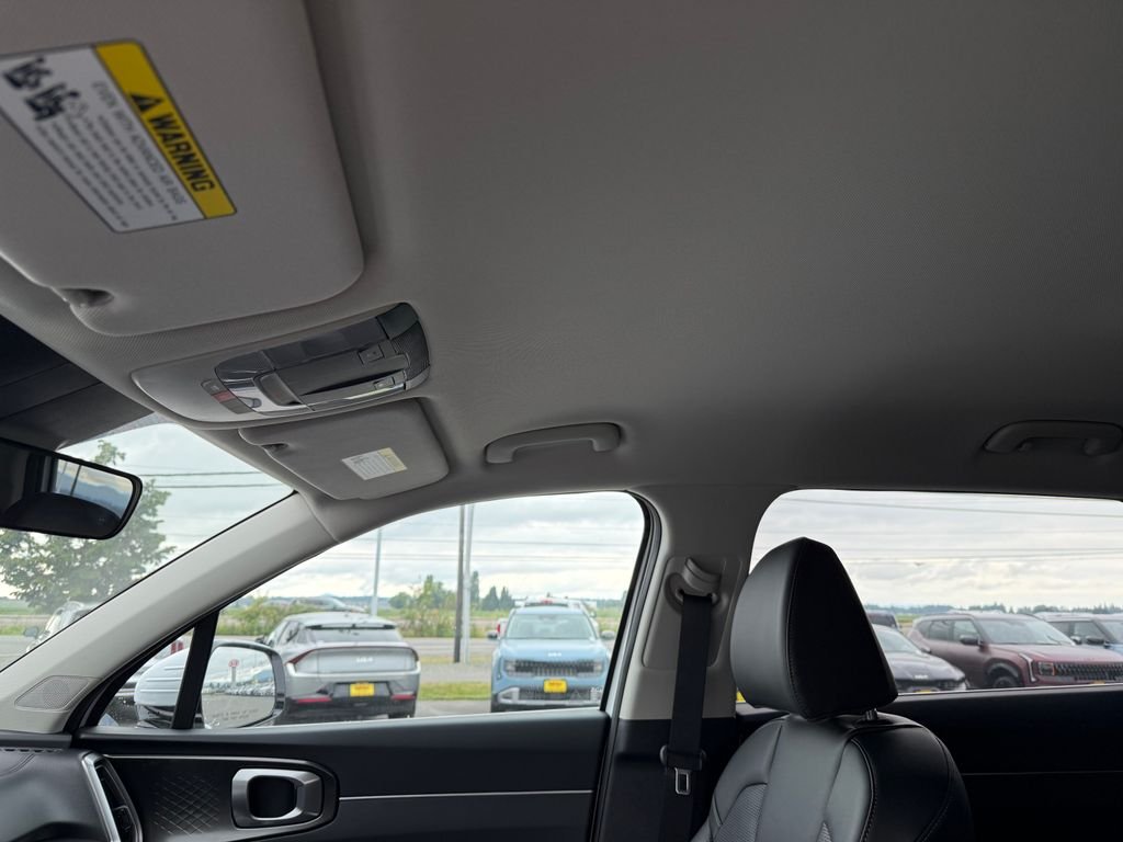 New 2026 Glacial White Pearl Kia S image 17