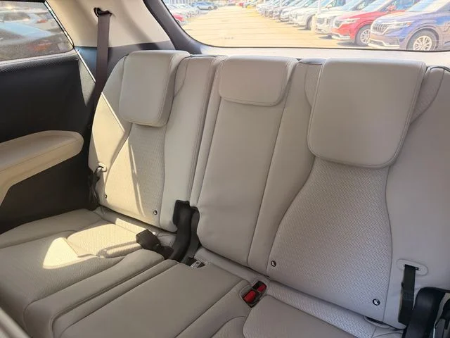 Certified Used 2025 Panthera Metal Kia SX Prestige image 23