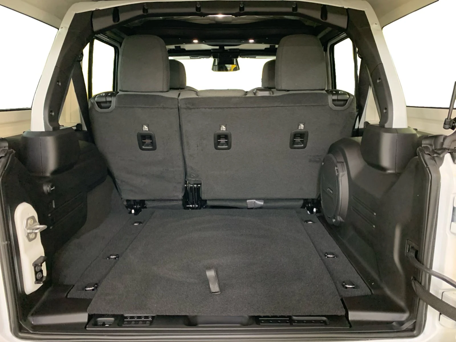 New 2026 Bright White Jeep 85th Anniversary image 19