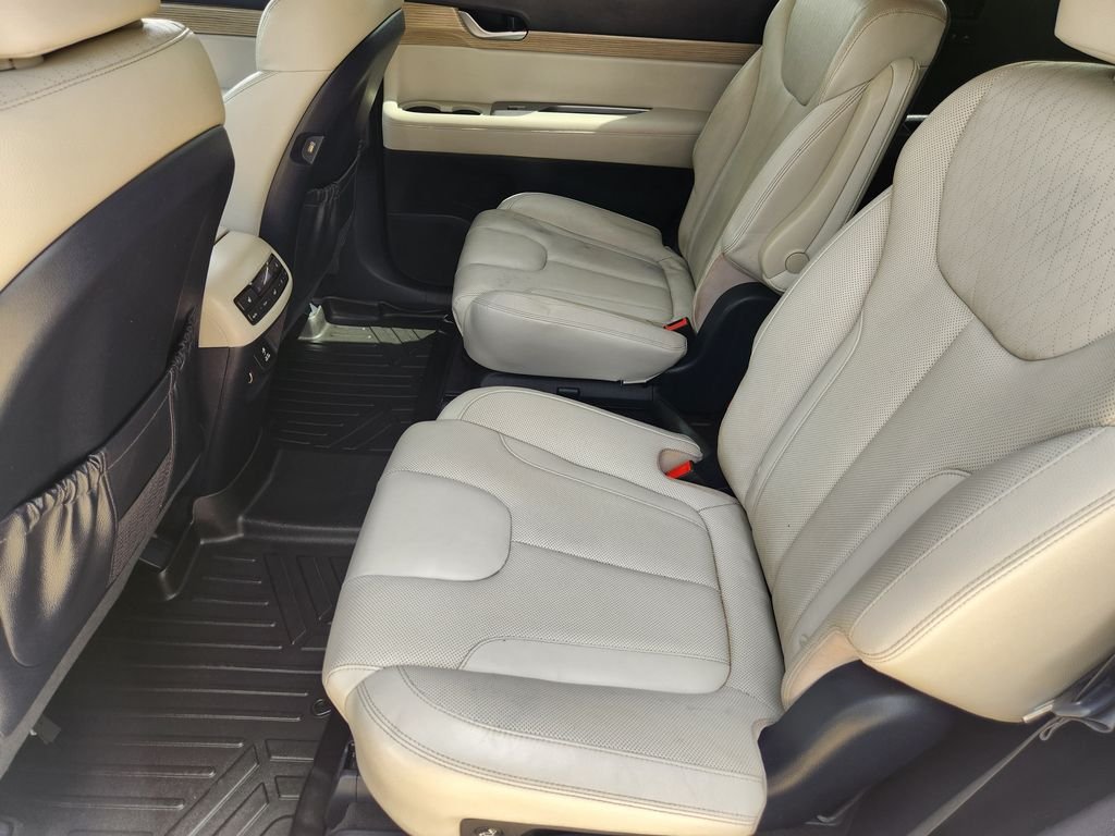 Used 2020 Hyper White Hyundai SEL image 32