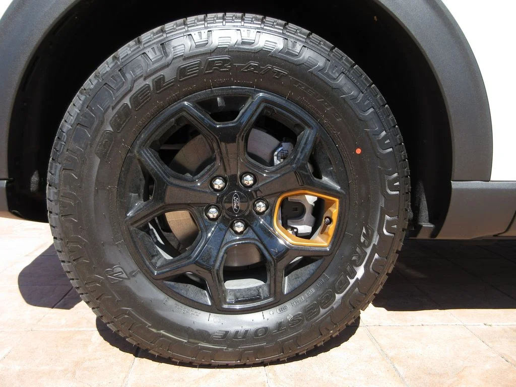 2026 Ford Explorer Tremor - Photo 8