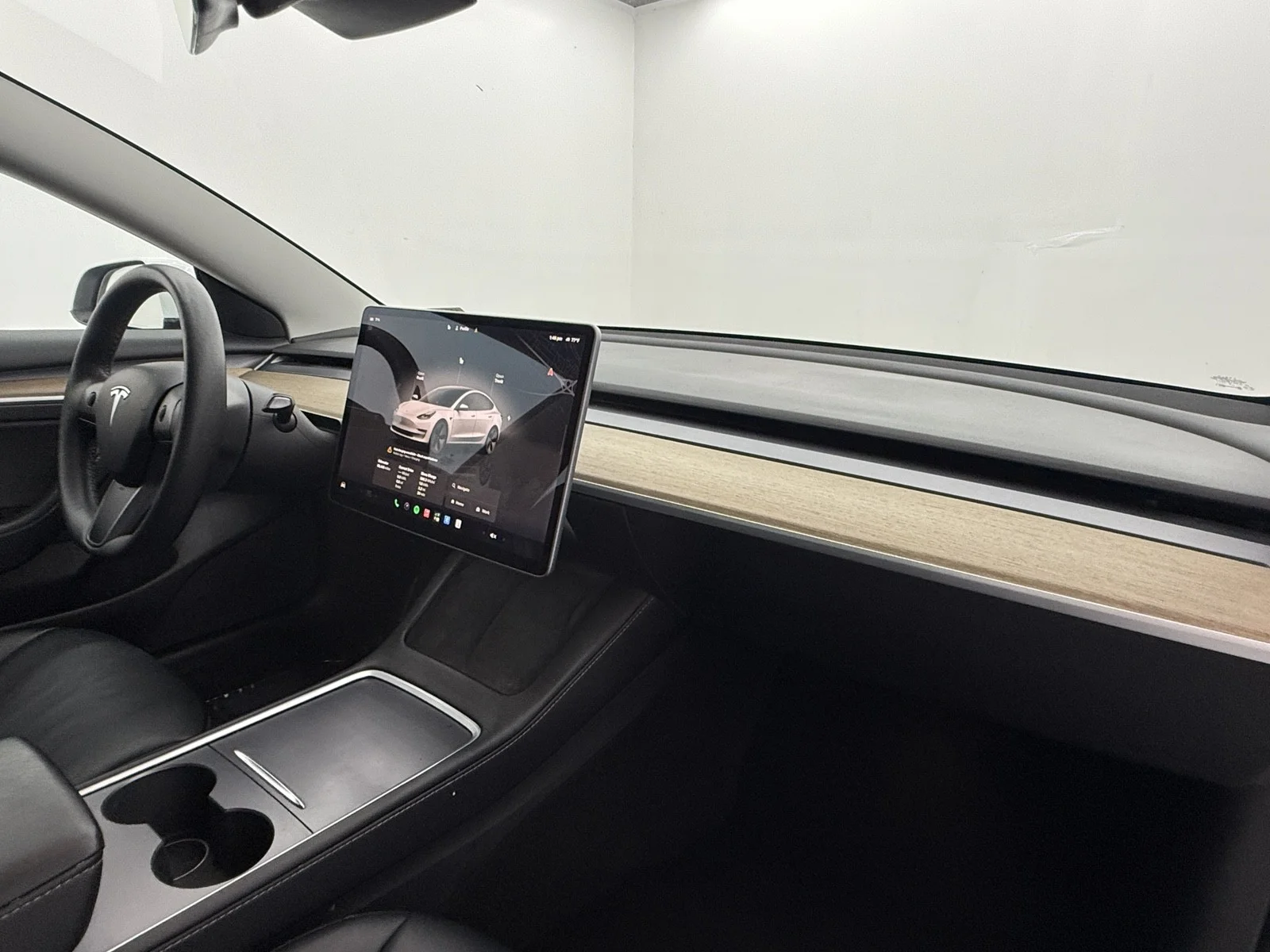 Used 2022 Pearl White Multi-Coat Tesla Long Range image 32