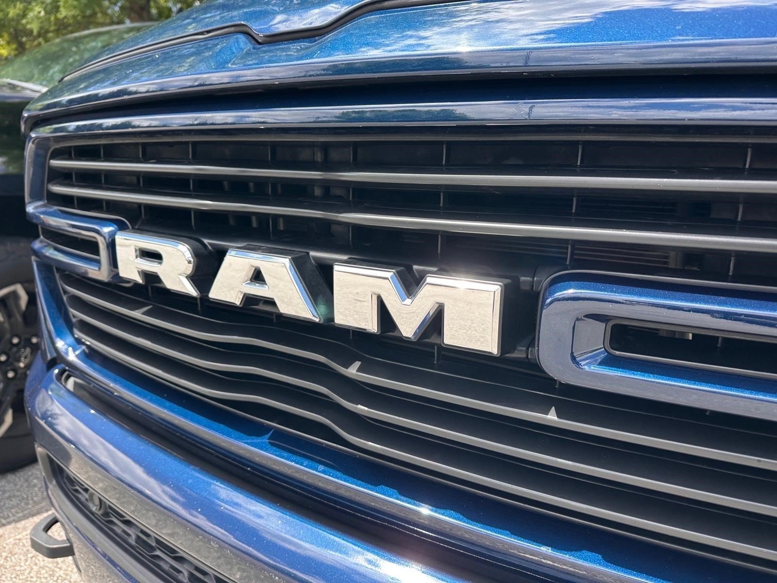 Used 2022 Patriot Blue Pearlcoat Ram Laramie image 22