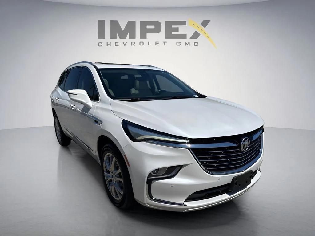 Used 2023 White Buick Premium Group image 7