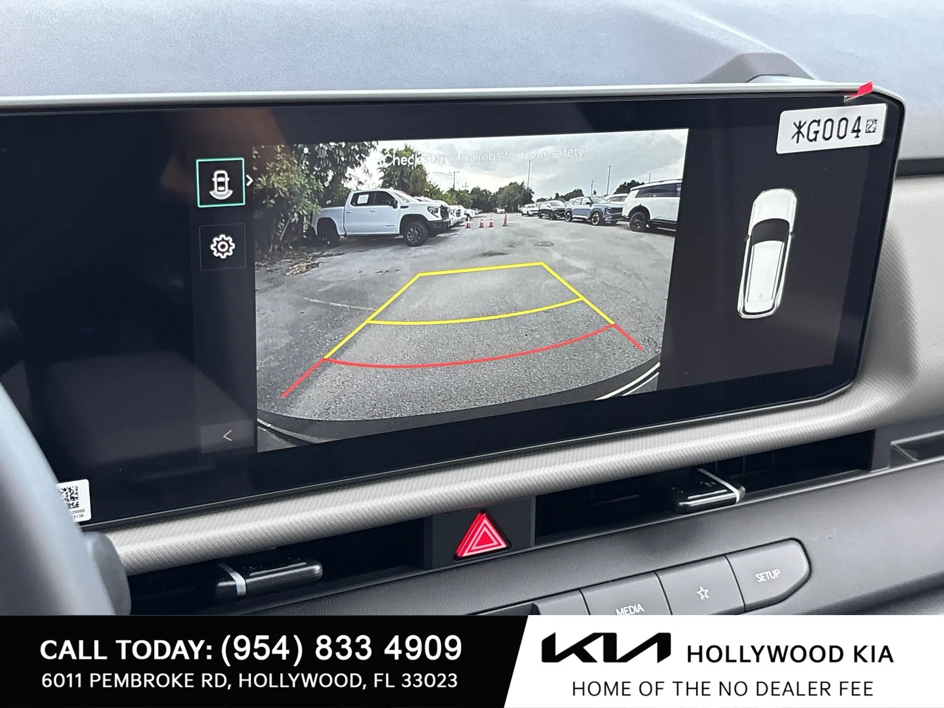 New 2027 Pale Gray Kia S image 21