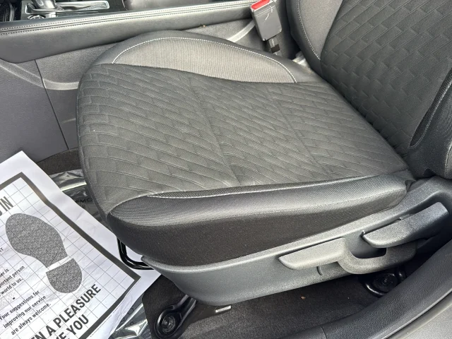 Used 2023 Gray Nissan SV image 18
