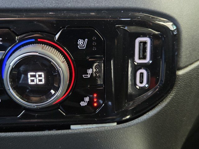 2026 Chevrolet Silverado 3500 HD LTZ - Photo 14