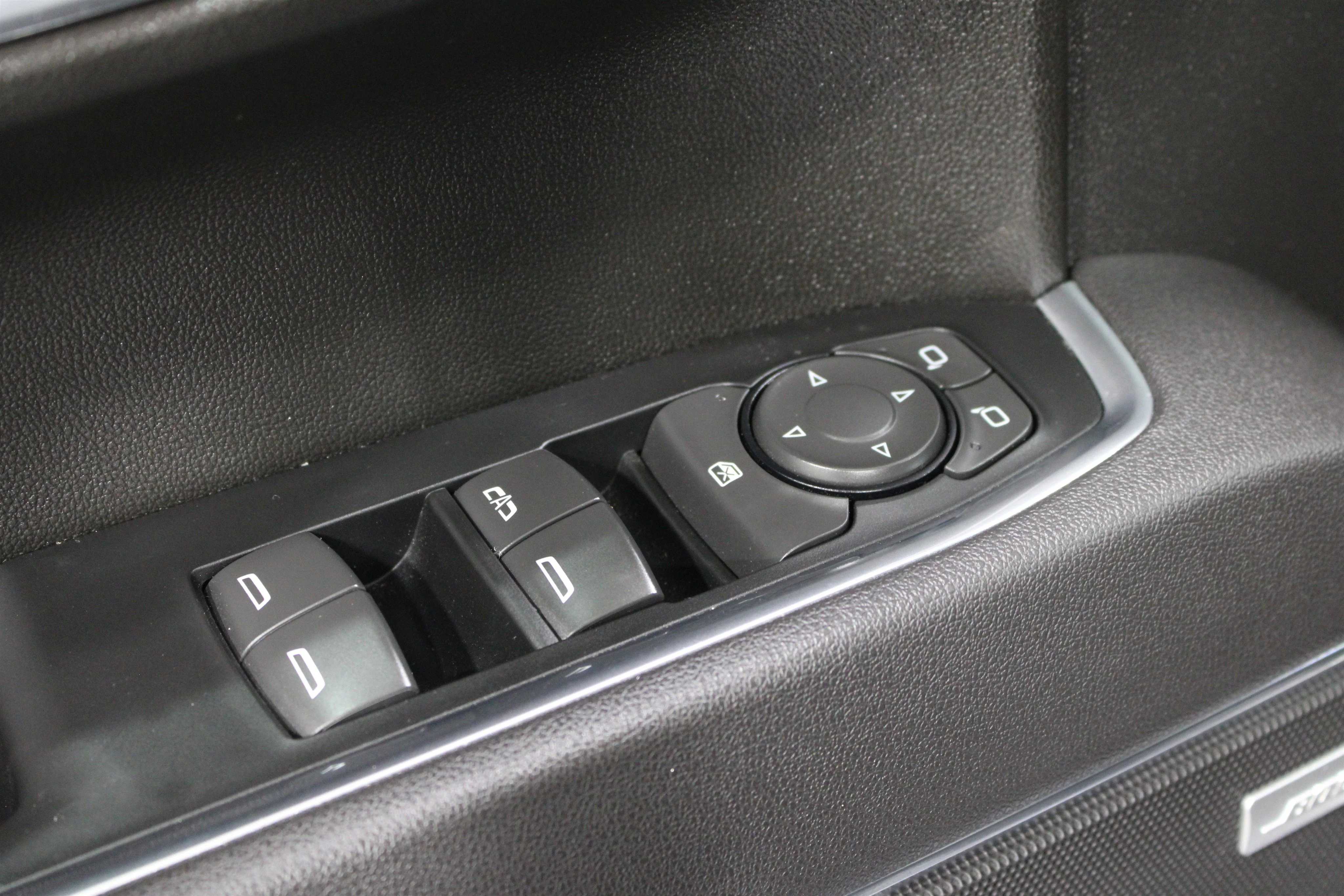 2025 Chevrolet Silverado 1500 LT Trail Boss - Photo 7