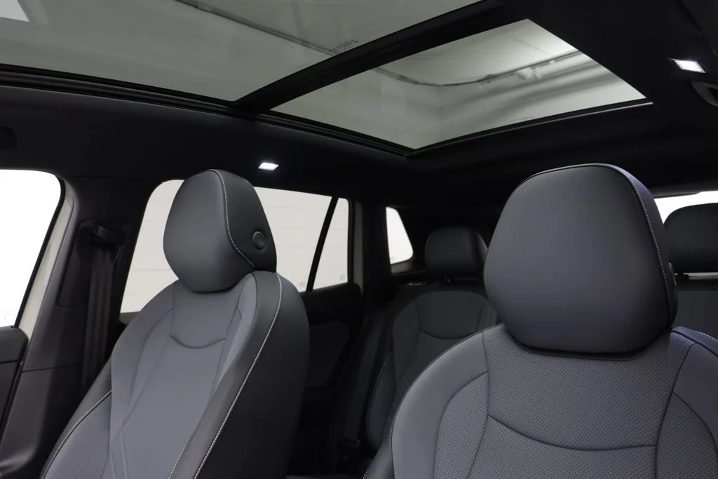 New 2026 Sandstone Volkswagen 2.0T SE R-Line Black image 13