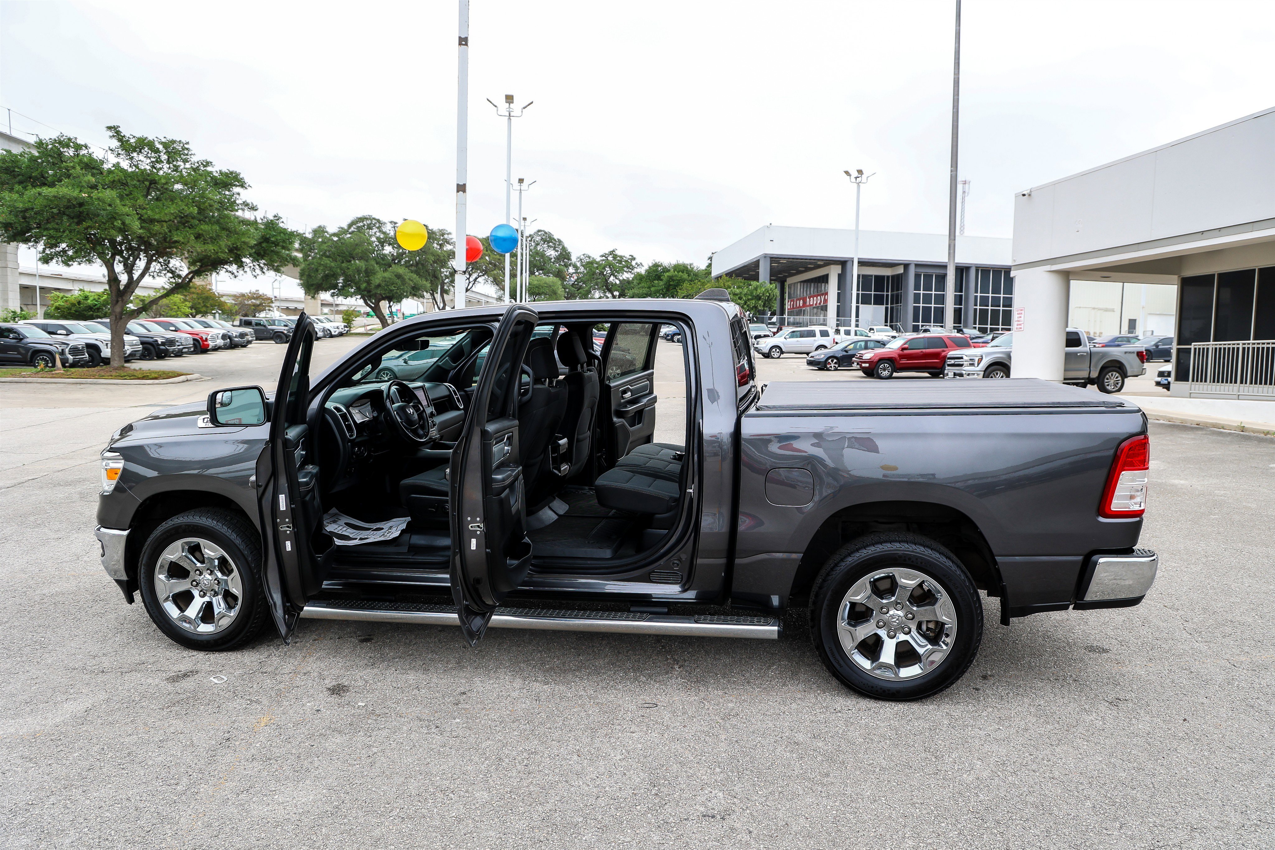Used 2022 Granite Crystal Metallic Clearcoat Ram Lone Star image 10