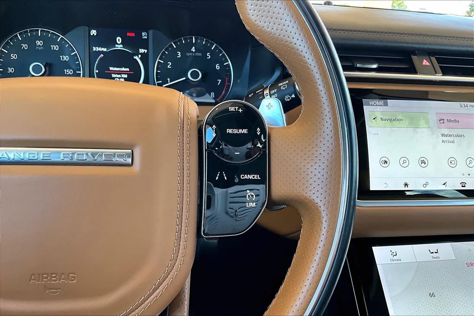 Used 2019 Kaikoura Stone Metallic Land Rover S image 25