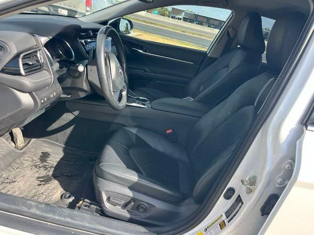 Used 2020 WIND CHILL PEARL Toyota  image 10