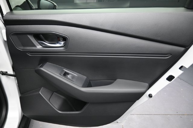 New 2026 Platinum White Pearl Honda LX image 19