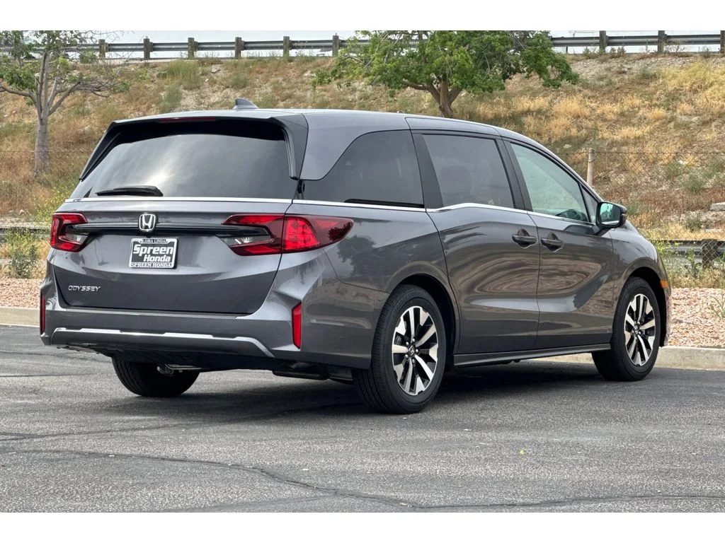 New 2026 Modern Steel Metallic Honda EX-L image 4