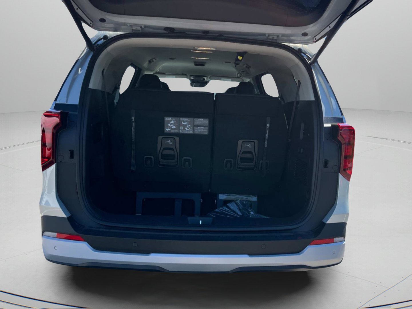 New 2026 Ivory Silver Kia EX image 13