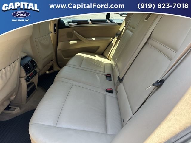Used 2013 White BMW xDrive35i image 18