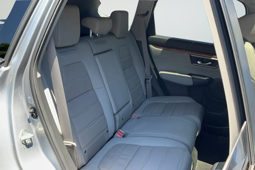 Used 2020 Silver Honda Touring image 20