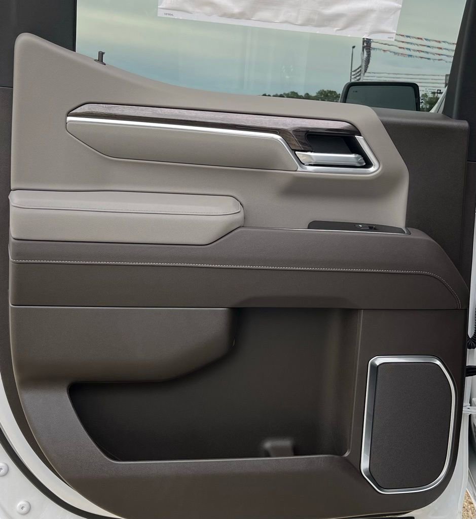 2026 Chevrolet Silverado 1500 LTZ - Photo 20