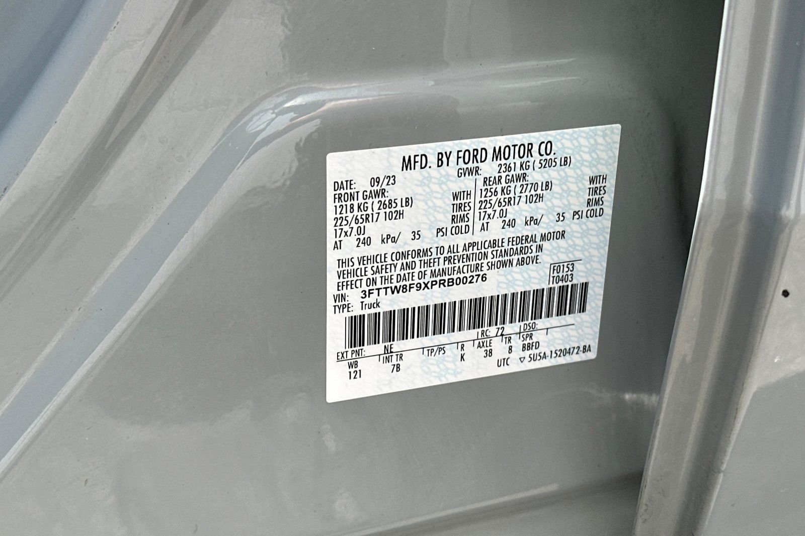 Used 2023 Green Ford XLT image 30