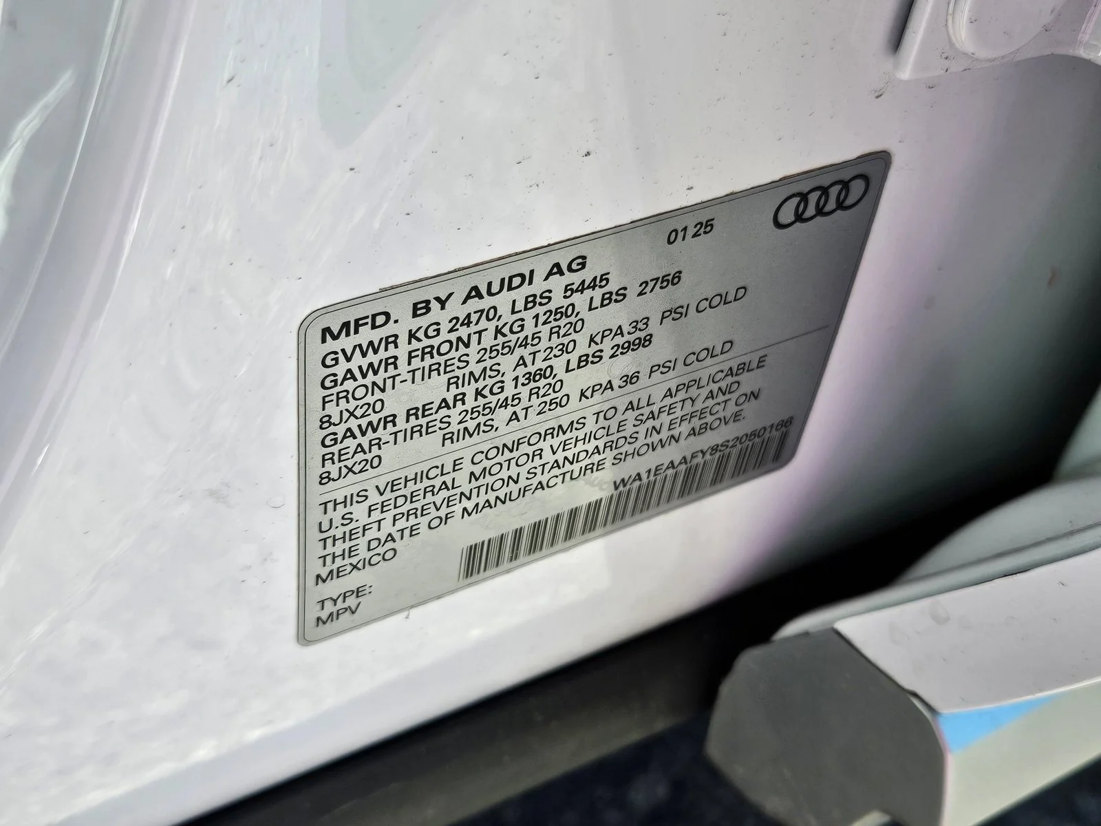 Used 2025 Arkona White Audi S line Premium Plus image 25