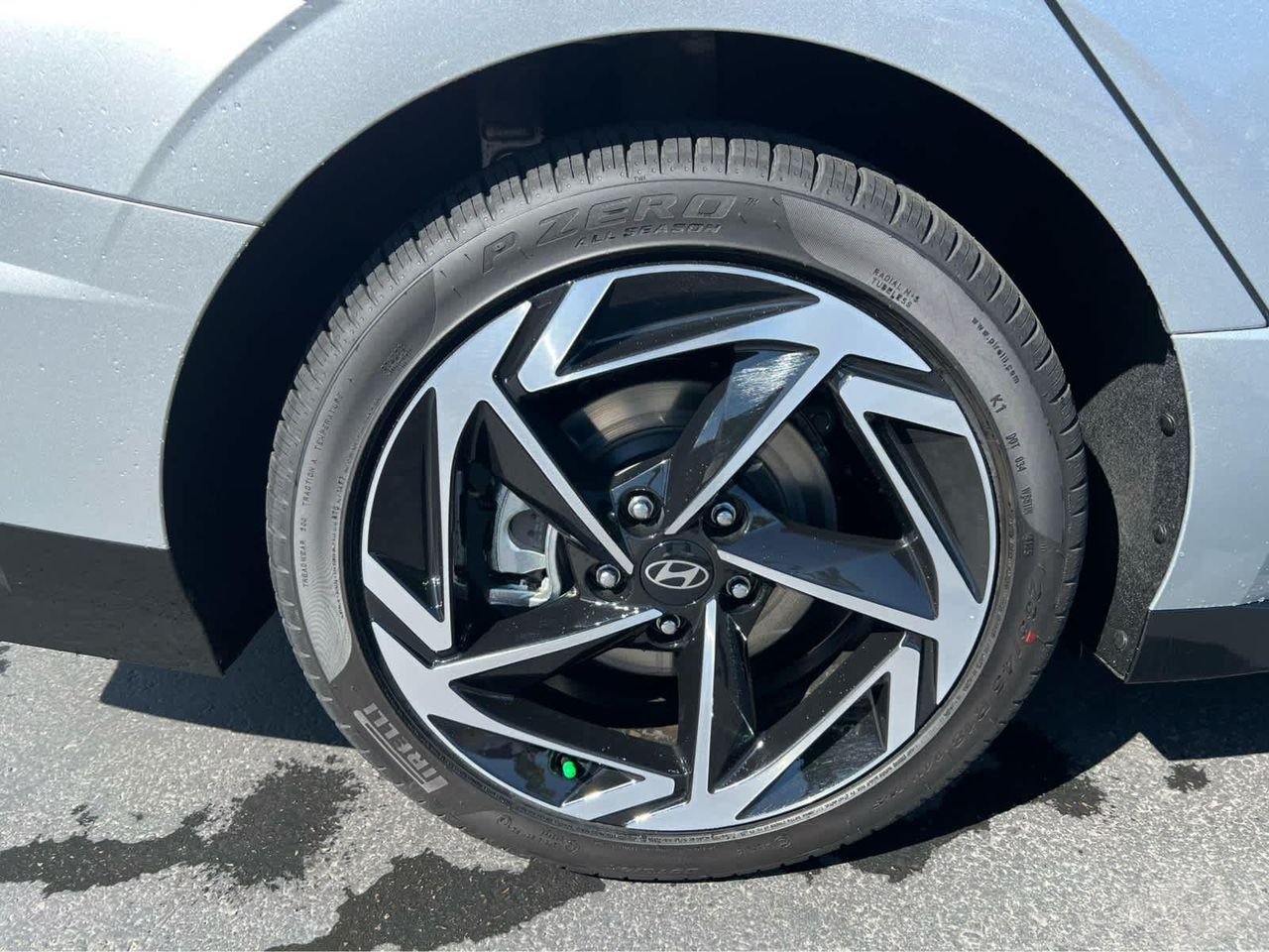 New 2026 Aero Silver Hyundai SEL Sport image 15