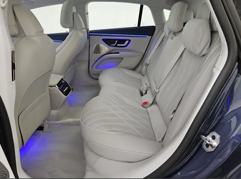 Used 2023 Twilight Blue Metallic Mercedes-Benz EQS 580 image 7