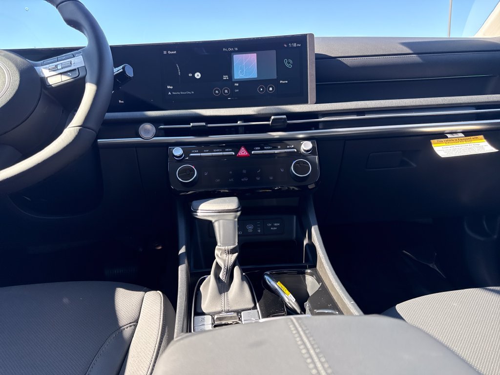 New 2026 White Hyundai SEL Premium image 18