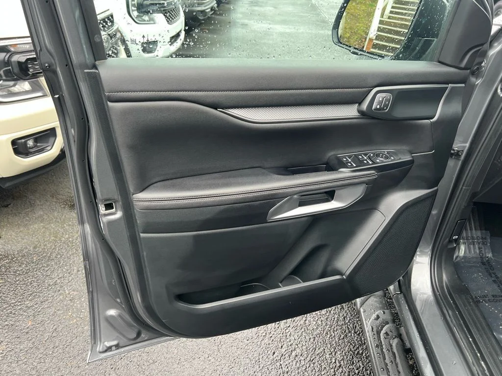 New 2026 Carbonized Gray Metallic Ford Lariat® image 13