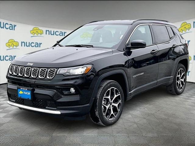 New 2026 Diamond Black Crystal Pearl-Coat Exterior Paint Jeep Limited image 3