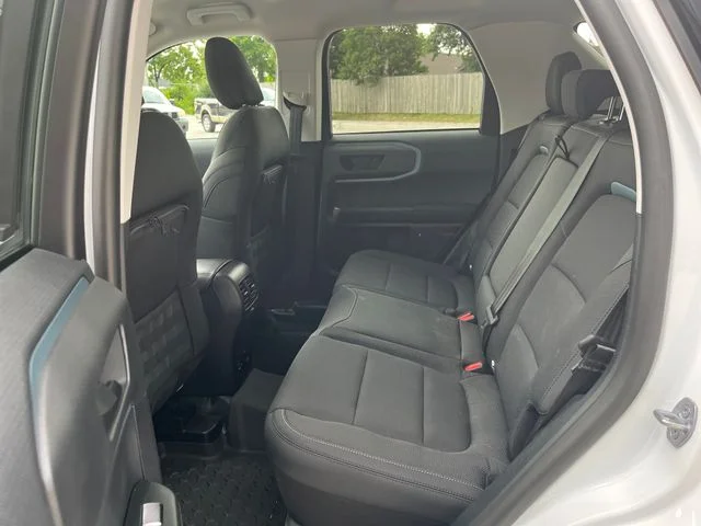 Used 2024 White Ford Badlands image 21