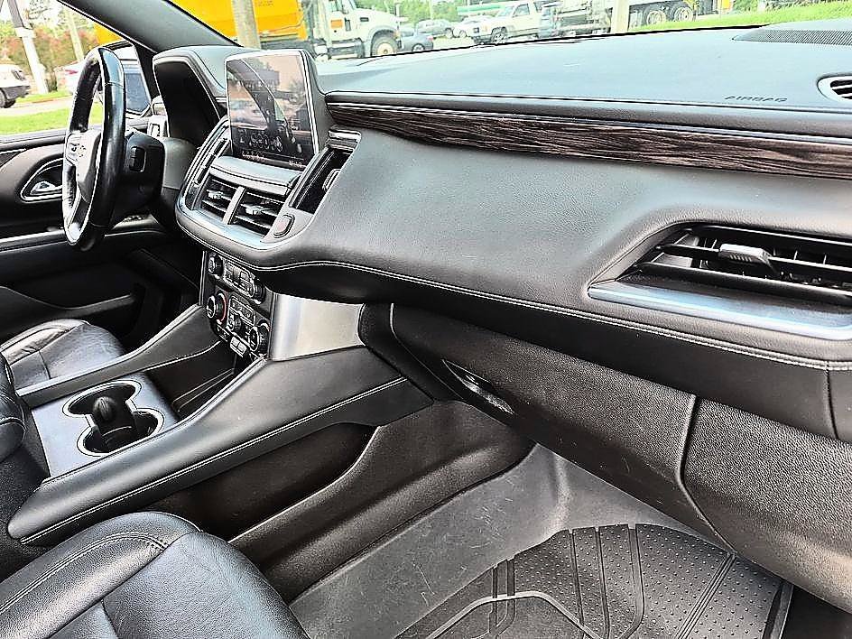Used 2021 Summit White Chevrolet LT image 36