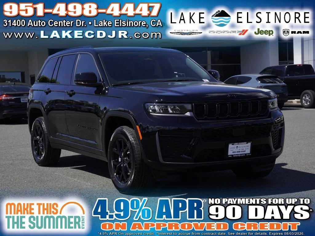 2026 Jeep Grand Cherokee Laredo