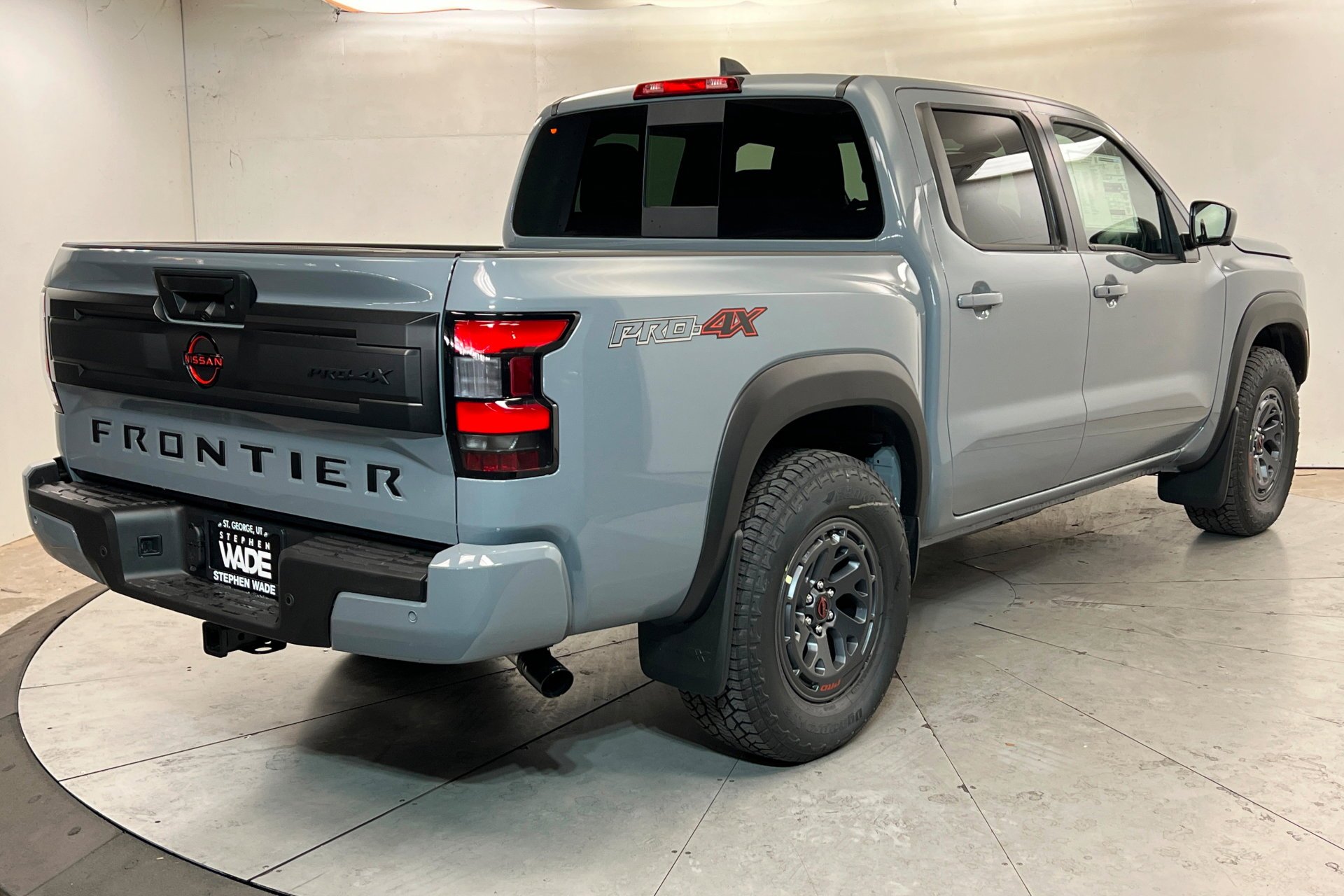 New 2026 Boulder Gray Pearl Nissan Crew Cab PRO-4X® image 6