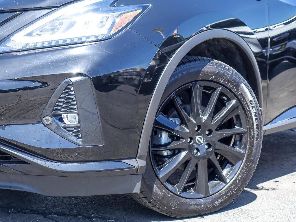 Used 2024 Super Black Nissan SL image 4
