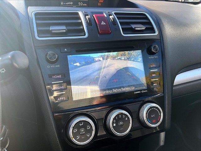 Used 2016 Silver Subaru 2.5i Premium image 27